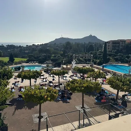 公寓 Cap One, Au Coeur De Cap Esterel Vue & Piscines - Acces Piscines Et Parking Couvert Inclus