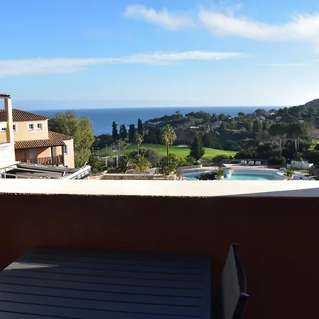 Cap One, Au Cœur De Cap Esterel Vue Mer&piscines - Accès Piscines Et Parking Couvert Inclus *