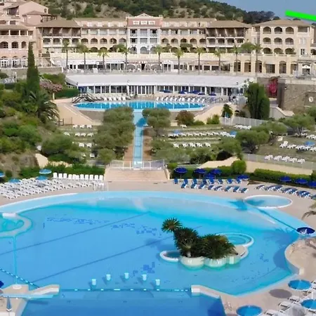 Cap One, Au Cœur De Cap Esterel Vue Mer&piscines - Accès Piscines Et Parking Couvert Inclus *