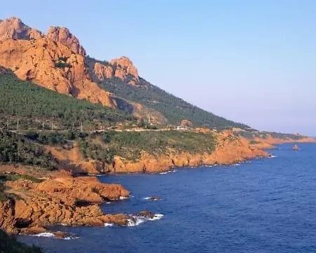 Cap One, Au Coeur De Cap Esterel Vue & Piscines - Acces Piscines Et Parking Couvert Inclus Saint-Raphael (Var)